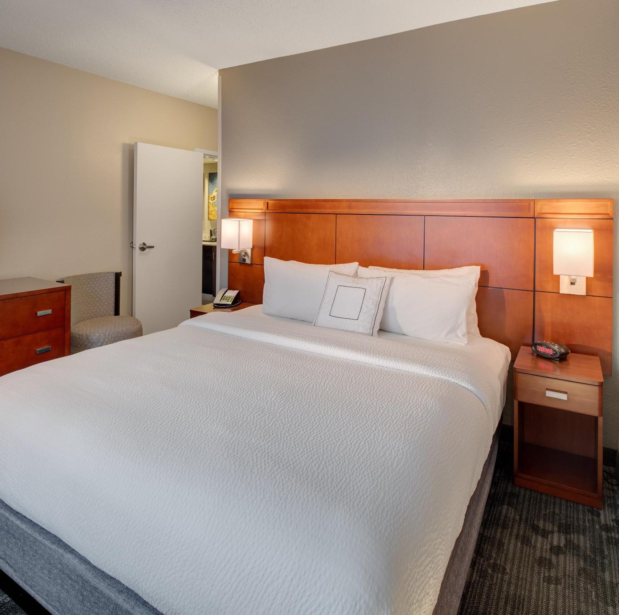 คอร์ตยาร์ด โคลัมเบีย นอร์ทอีสท์/ฟอร์ต แจ็กสัน แอเรีย Hotel ภายนอก รูปภาพ