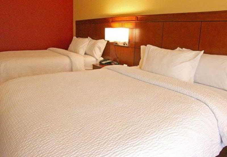 คอร์ตยาร์ด โคลัมเบีย นอร์ทอีสท์/ฟอร์ต แจ็กสัน แอเรีย Hotel ภายนอก รูปภาพ