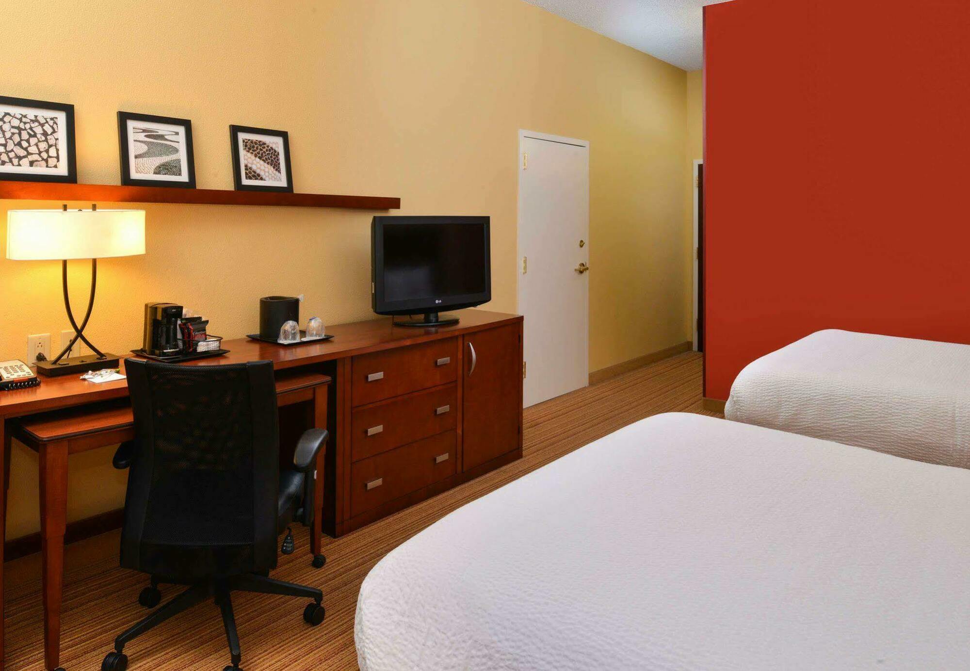 คอร์ตยาร์ด โคลัมเบีย นอร์ทอีสท์/ฟอร์ต แจ็กสัน แอเรีย Hotel ภายนอก รูปภาพ